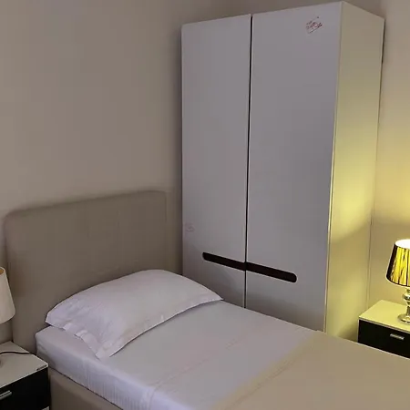 Coastal, 2-bedroom Unit גולם